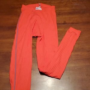 Mens moisture wicking base layer